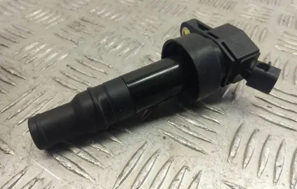 KIA Sportage High voltage ignition coil 273012B100