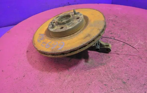Fiat Bravo Front wheel hub spindle knuckle