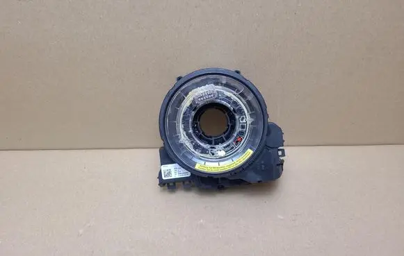 Audi A4 S4 B8 8K Airbag slip ring squib (SRS ring) 8K0953568F