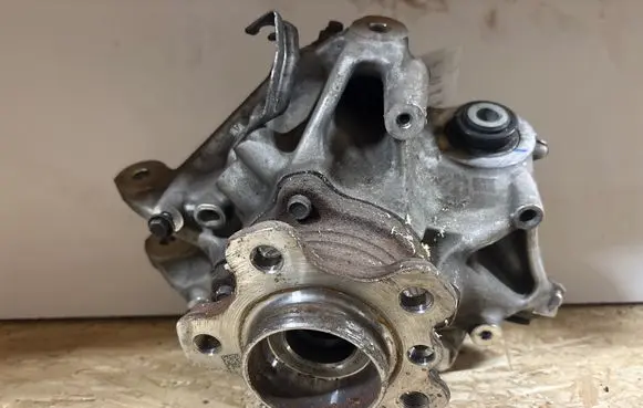 BMW 4 G22 G23 G24 G26 Rear wheel hub 6892521 14605610 460361