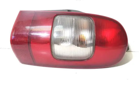 Opel Sintra Rear/tail lights 1040661210406614