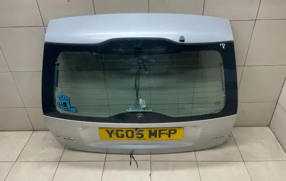 Volvo V50 Tailgate/trunk/boot lid