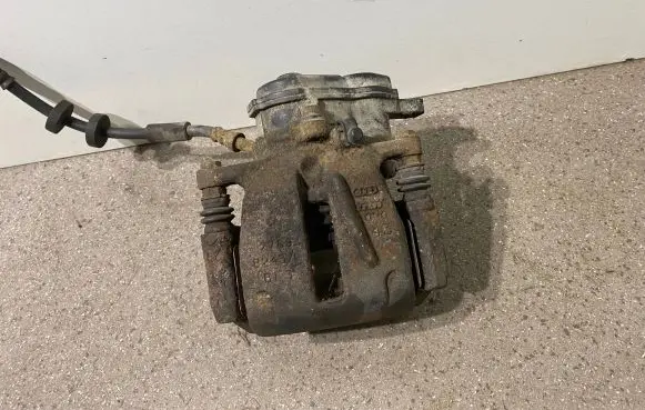 Audi A8 S8 D4 4H Rear brake caliper 32337647