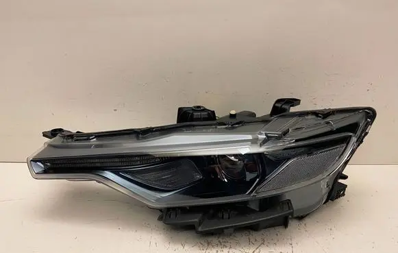 Maserati Levante Headlight/headlamp 670032328 T173858 83226