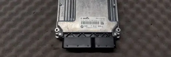 BMW 5 E60 E61 Engine control unit/module 0281015552 7812500 030307336