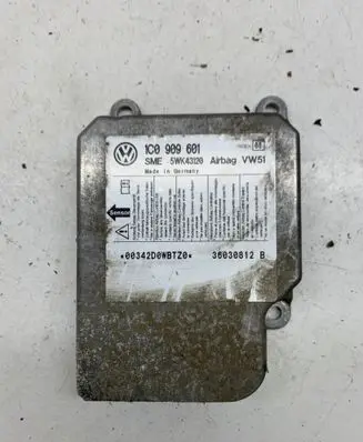Skoda Octavia Mk1 (1U) Airbag control unit/module 1C0909601 5WK43120