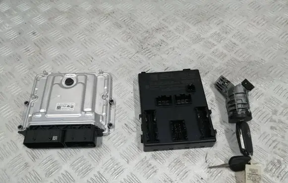 Citroen e-C3 Engine ECU kit and lock set 9866098180