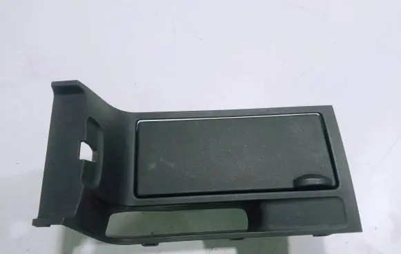 Mazda 3 I Cup holder BP4K64361 A078910112