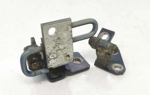 Front door hinge set