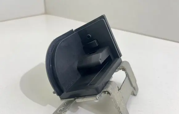 BMW 5 F10 F11 Parcel shelf load cover mount bracket 9168473 55220011