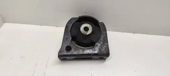 Engine mount bracket