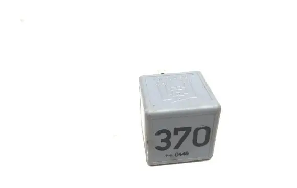Audi A6 S6 C6 4F Other relay 8D0951253