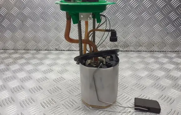 Audi A4 S4 B6 8E 8H Mechanical fuel pump A2C53060640