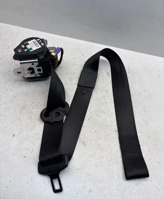 Audi A3 S3 8P Front seatbelt 602134700 004L000 601403000D