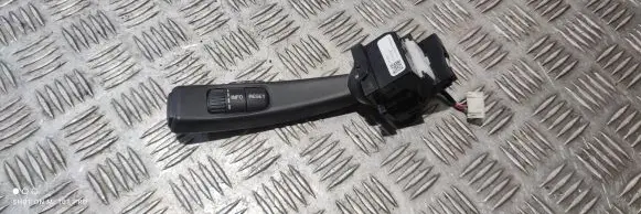 Volvo V60 Indicator stalk 31334647