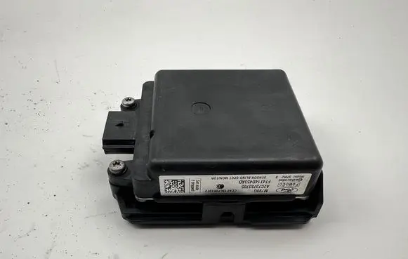 Ford Edge II Blind spot module FT4T14D453AD A2C73783705 M799G