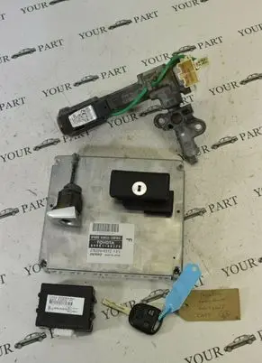 Lexus RX 330 - 350 - 400H Engine ECU kit and lock set 8998148220