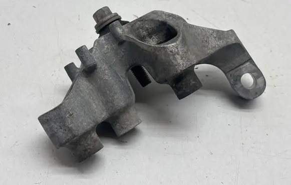 Chrysler Pacifica Gearbox mounting bracket 744AB727AE