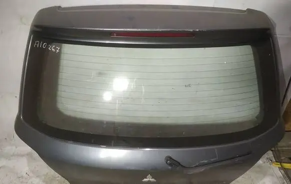 Mitsubishi Outlander Tailgate/trunk/boot lid pilkas