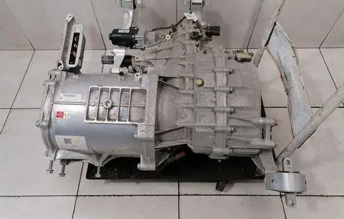 Porsche Taycan 9J1 Engine 0ME300043B