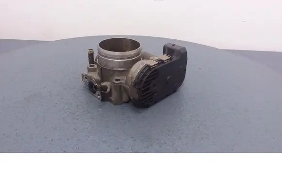 Audi A3 S3 8L Throttle body valve 06A133062F