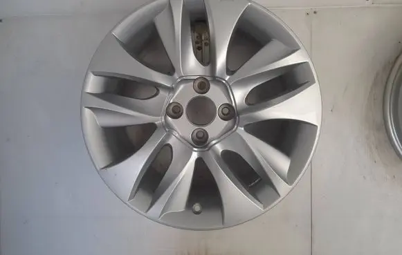 Citroen DS5 R17 alloy rim 9670292277