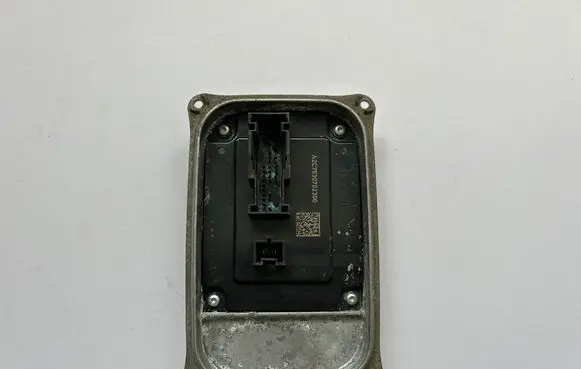 Headlight ballast module Xenon