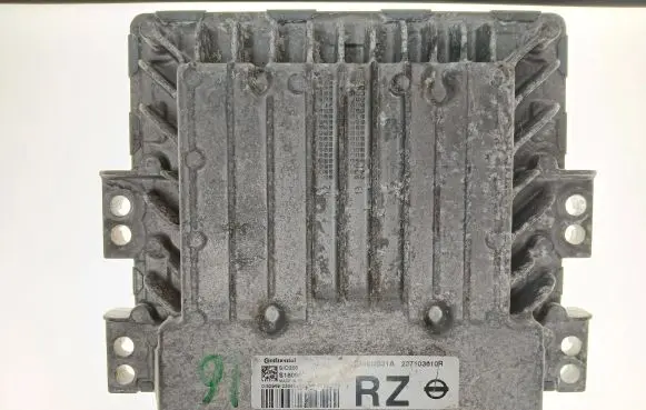 Nissan Qashqai Engine control unit/module 237103610R 23710BB31A S180067175A