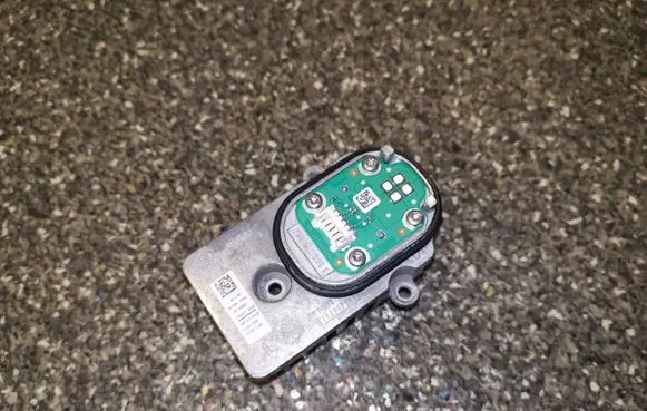 Headlight ballast module Xenon