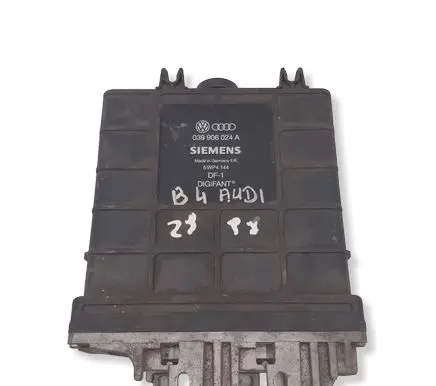 Audi 80 90 S2 B4 Engine control unit/module 039906024A 5WP4144