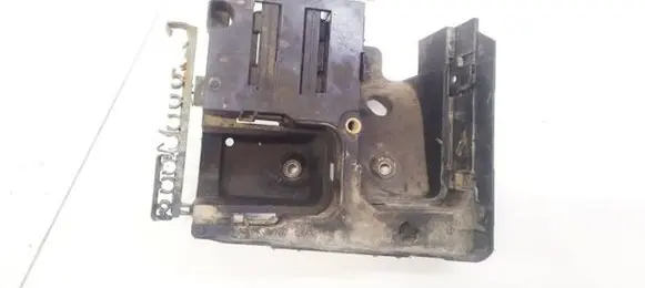 Volkswagen Golf V Fuse box set 1K0937540