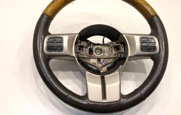 Jeep Grand Cherokee Steering wheel 