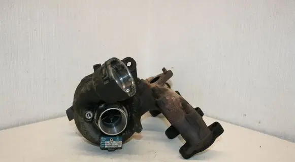 Audi A3 S3 8P Turbo 03G253014M BV39A0072 LA710026263