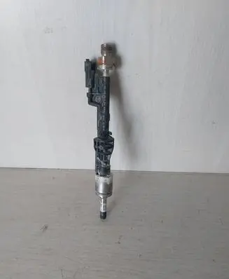 BMW 5 F10 F11 Fuel injectors set 0261500109 110810046