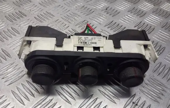 Seat Ibiza III (6L) Interior fan control switch 6L0820045C