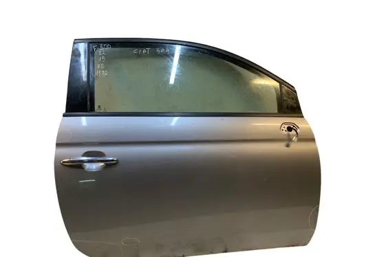 Fiat 500E Front door