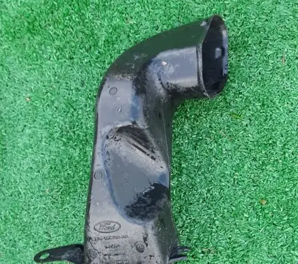 Ford Transit - Tourneo Connect Air intake hose/pipe Et76-18C298-AA