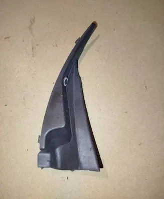 Mazda 3 II Windshield trim BBM451PB1 K2443