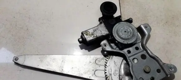 Toyota Corolla Verso E121 Sliding door window regulator with motor