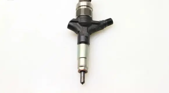Subaru Legacy Fuel injector 16613AA030