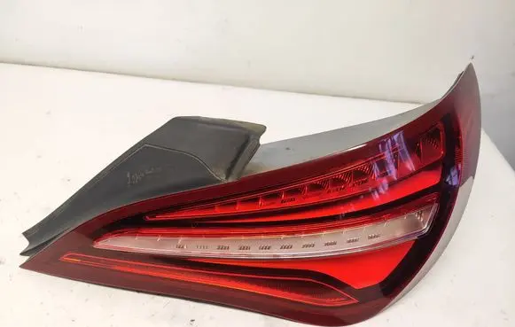 Rear/tail lights