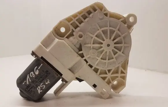 Audi RS4 Rear door window regulator motor 8K0959811A