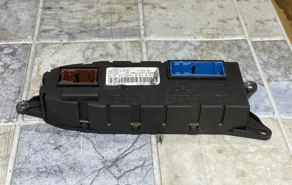 Peugeot 607 Door control unit/module 2599903