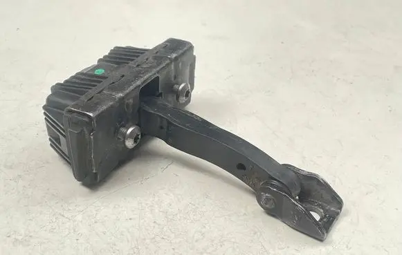 BMW 3 E90 E91 Rear glass lock/latch Q206 7193671