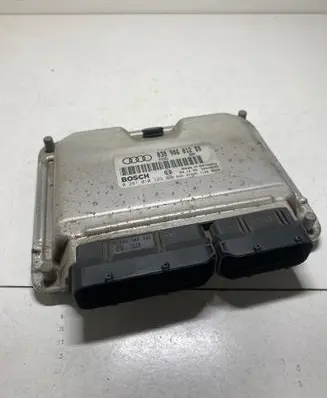 Audi A3 S3 8L Engine control unit/module 038906012BB 28SA4232 0281010123