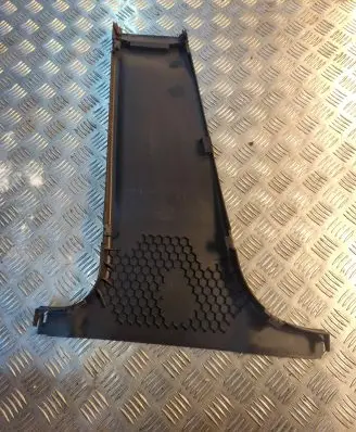Mercedes-Benz C W204 (B) pillar trim (bottom) A2046900425