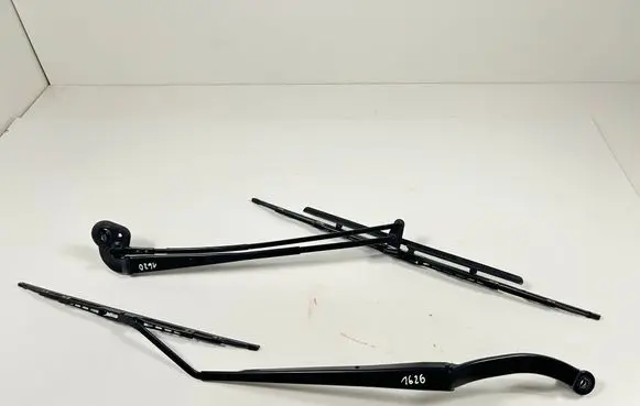 Maserati Quattroporte Headlight wiper blade set 