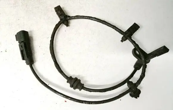 Nissan Qashqai ABS brake wheel speed sensor