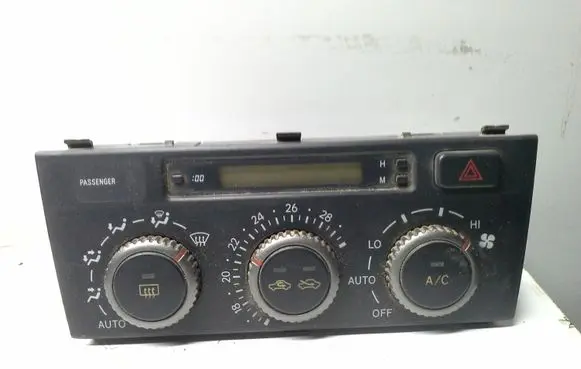 Lexus IS 200-300 Climate control unit 177300-5031