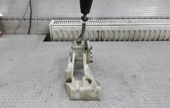 Toyota RAV 4 (XA10) Gear shifter/selector